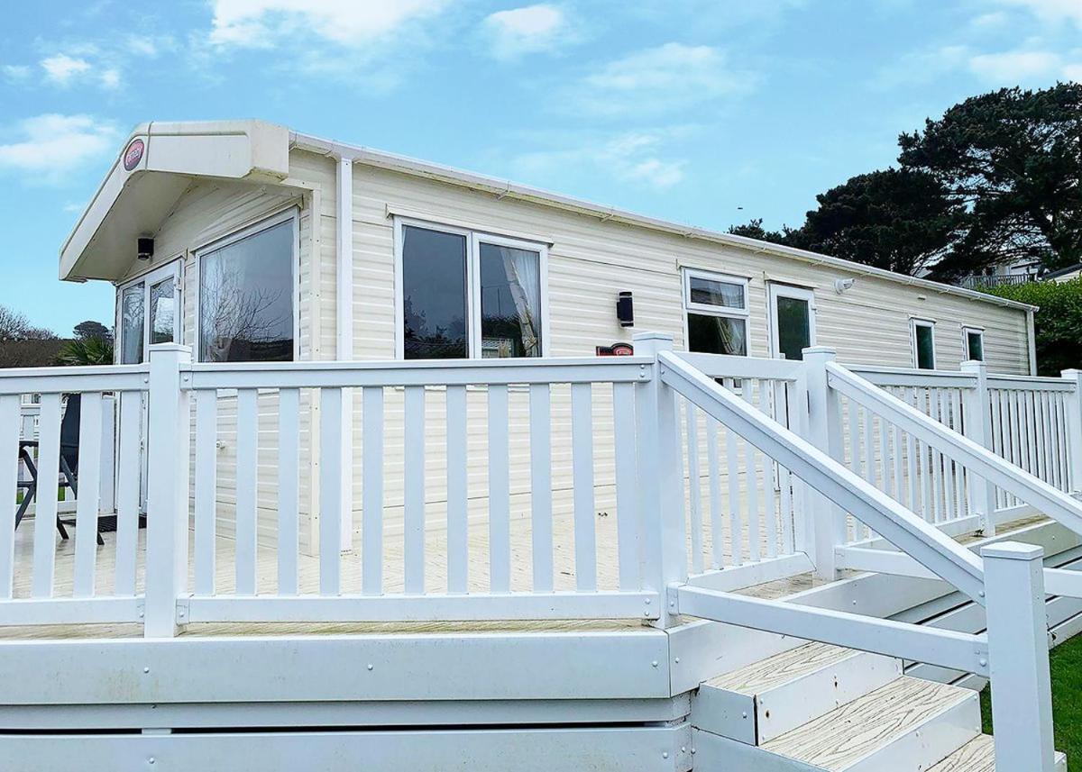 Praa Sands Holiday Park Saint Hilary  エクステリア 写真