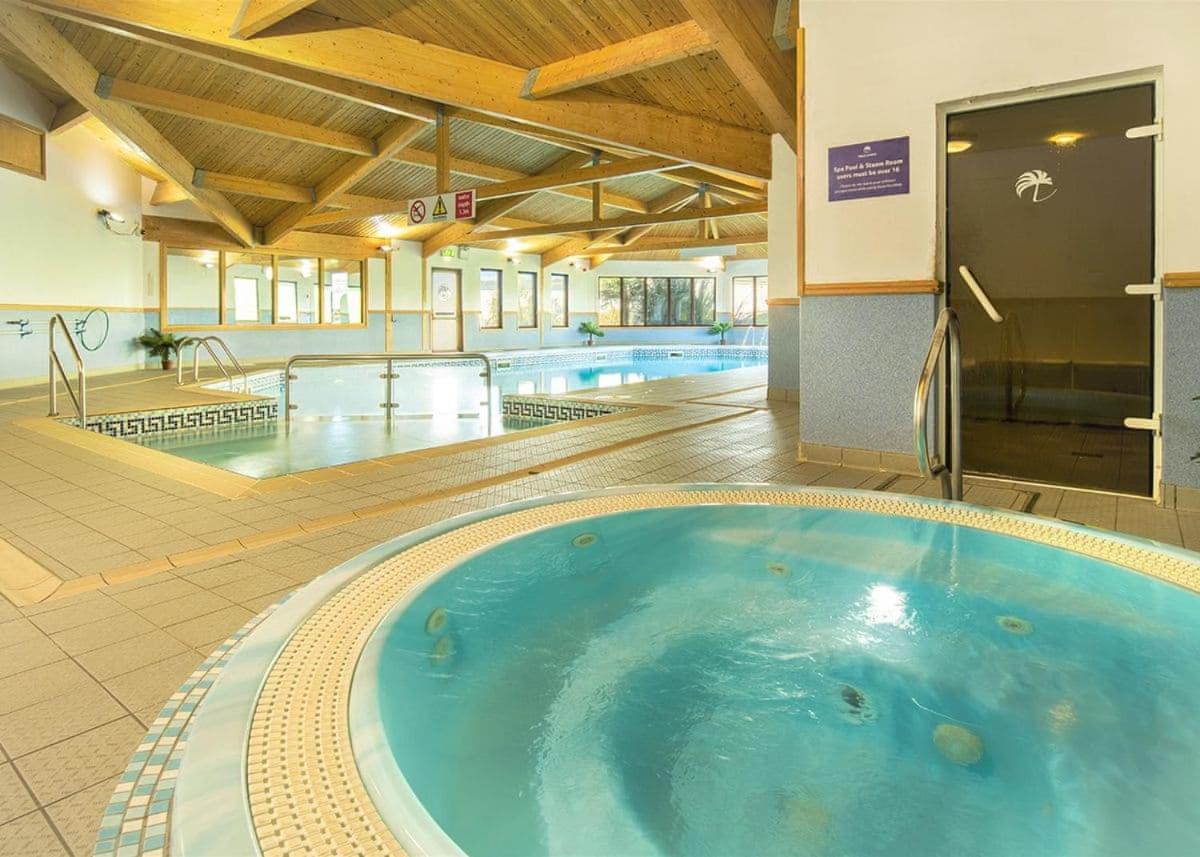 Praa Sands Holiday Park Saint Hilary  エクステリア 写真